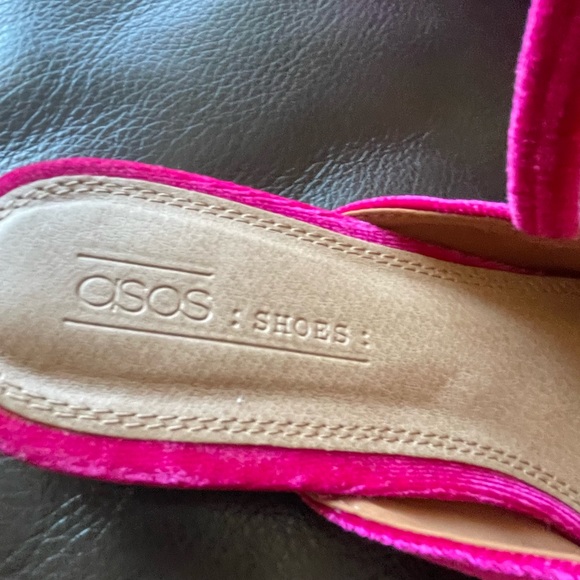 Pink velvet bow slippers - Picture 7 of 9